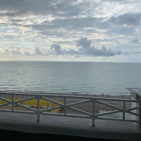 Tg Apartment Sea View Batumi Exterior photo