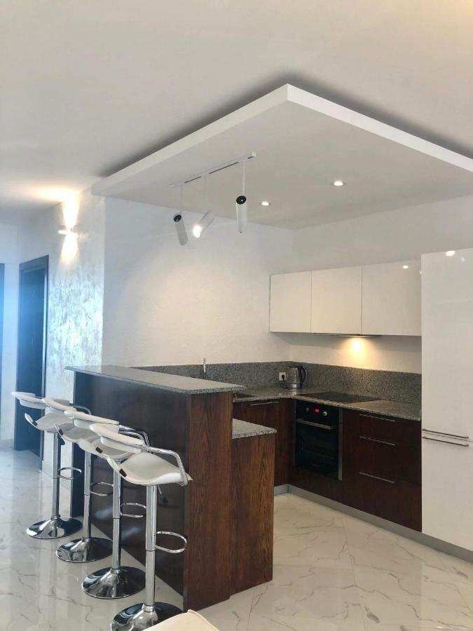 Tg Apartment Sea View Batumi Exterior photo