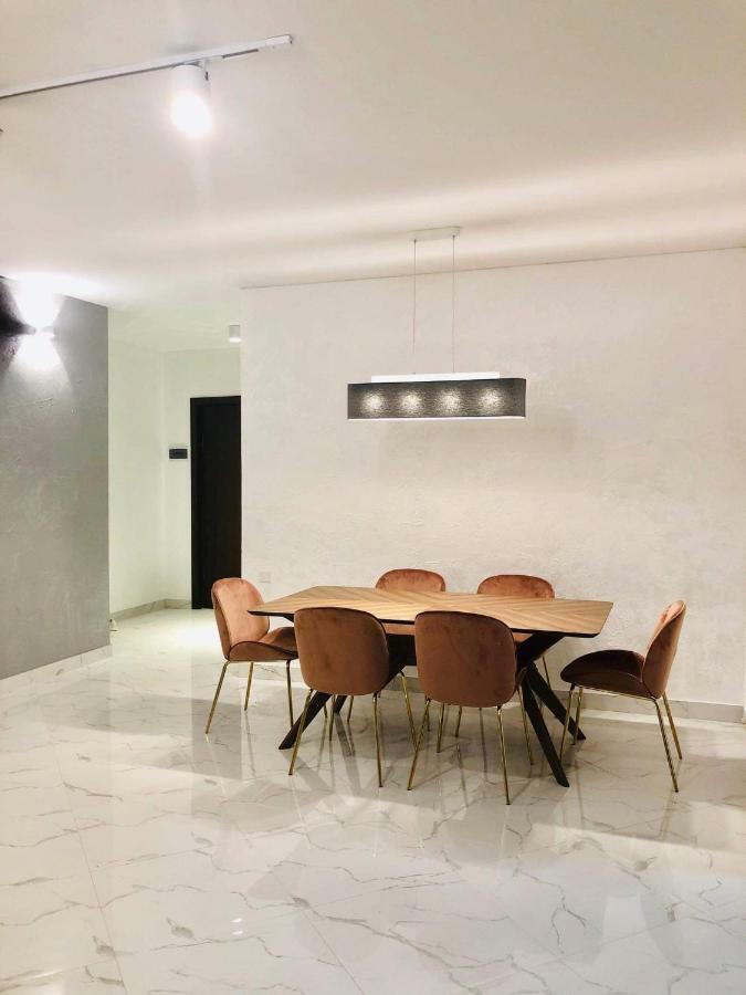 Tg Apartment Sea View Batumi Exterior photo