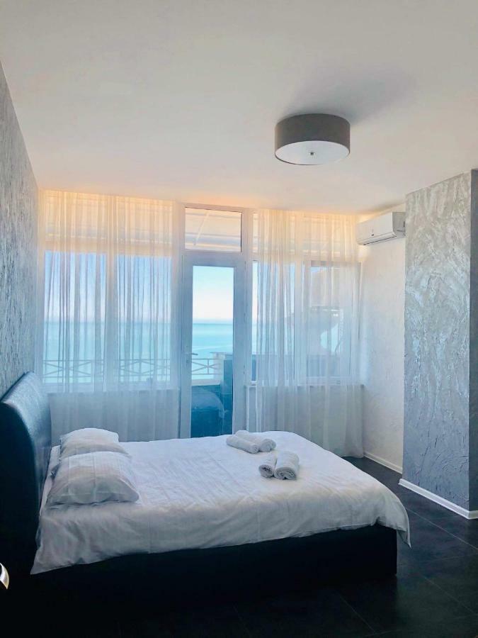 Tg Apartment Sea View Batumi Exterior photo